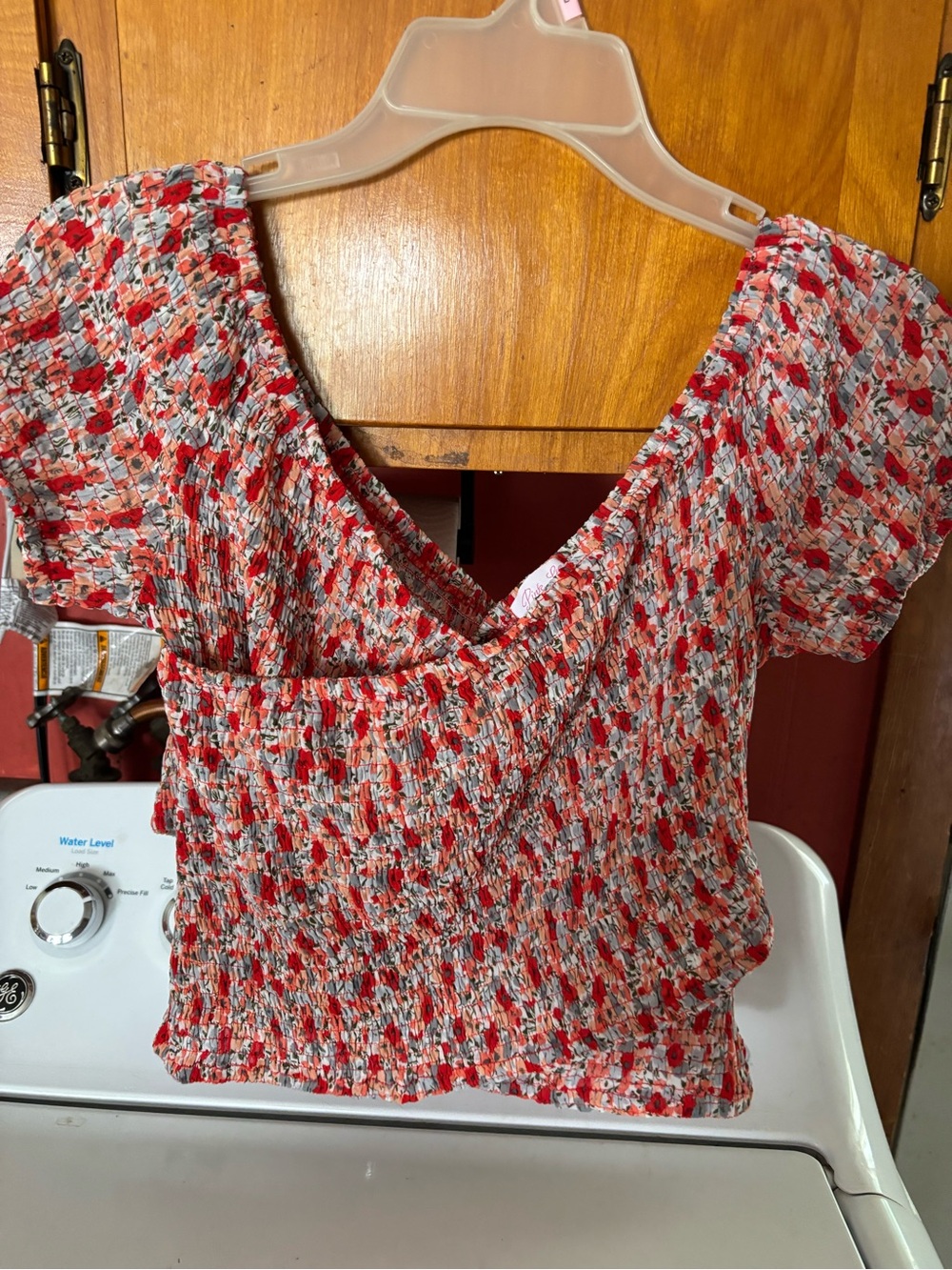 Pink Lily Red Floral Smocked V-Neck Crop Top